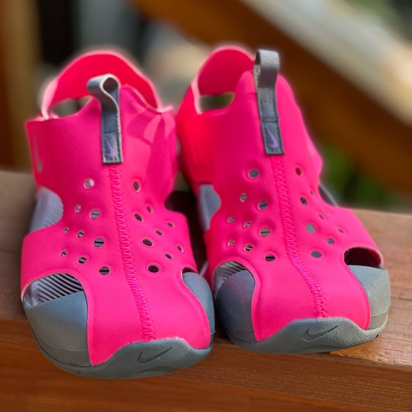 Size 3- Nike Sunray Protect 2 Sandals - Picture 5 of 5